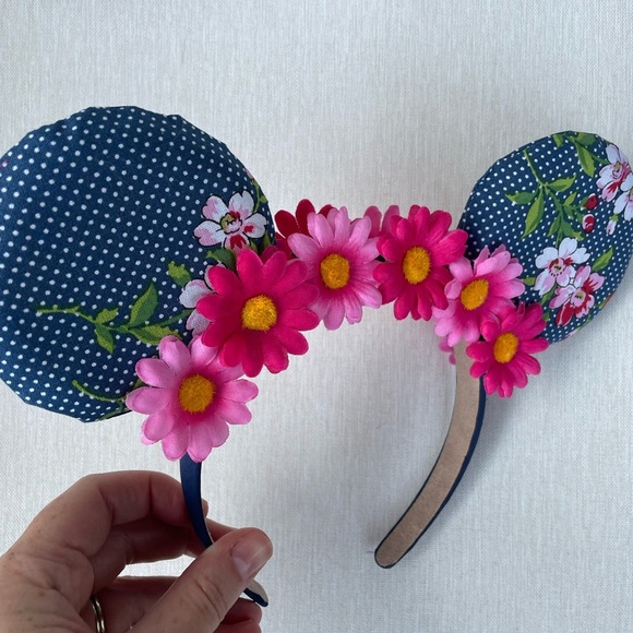 Minnie Mouse ears - Picture 6 of 7